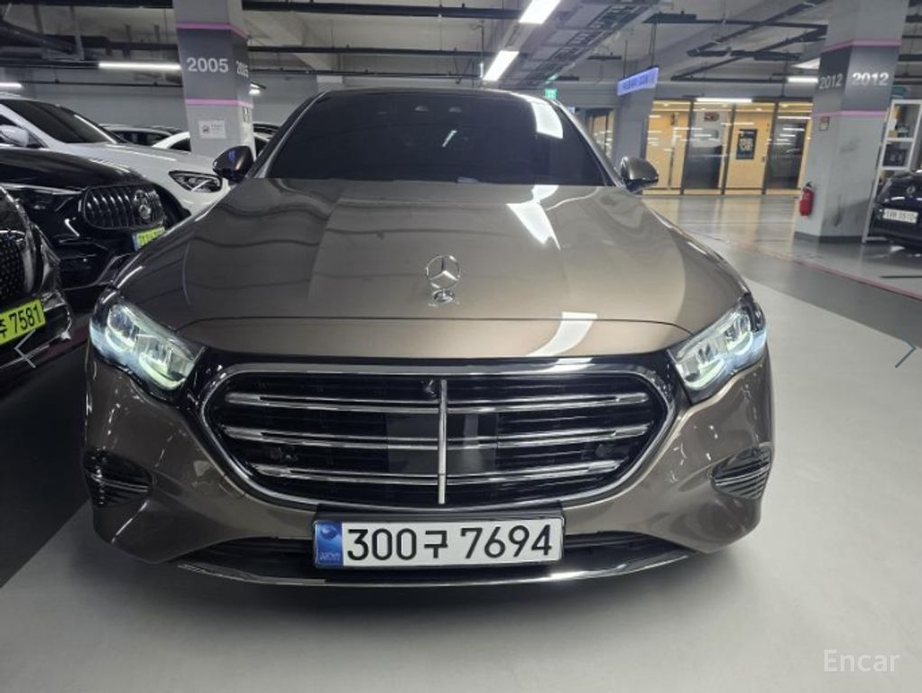 Mercedes-Benz E-Class E220d 4MATIC Exclusive