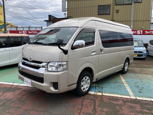 Toyota Hiace Wagon HR