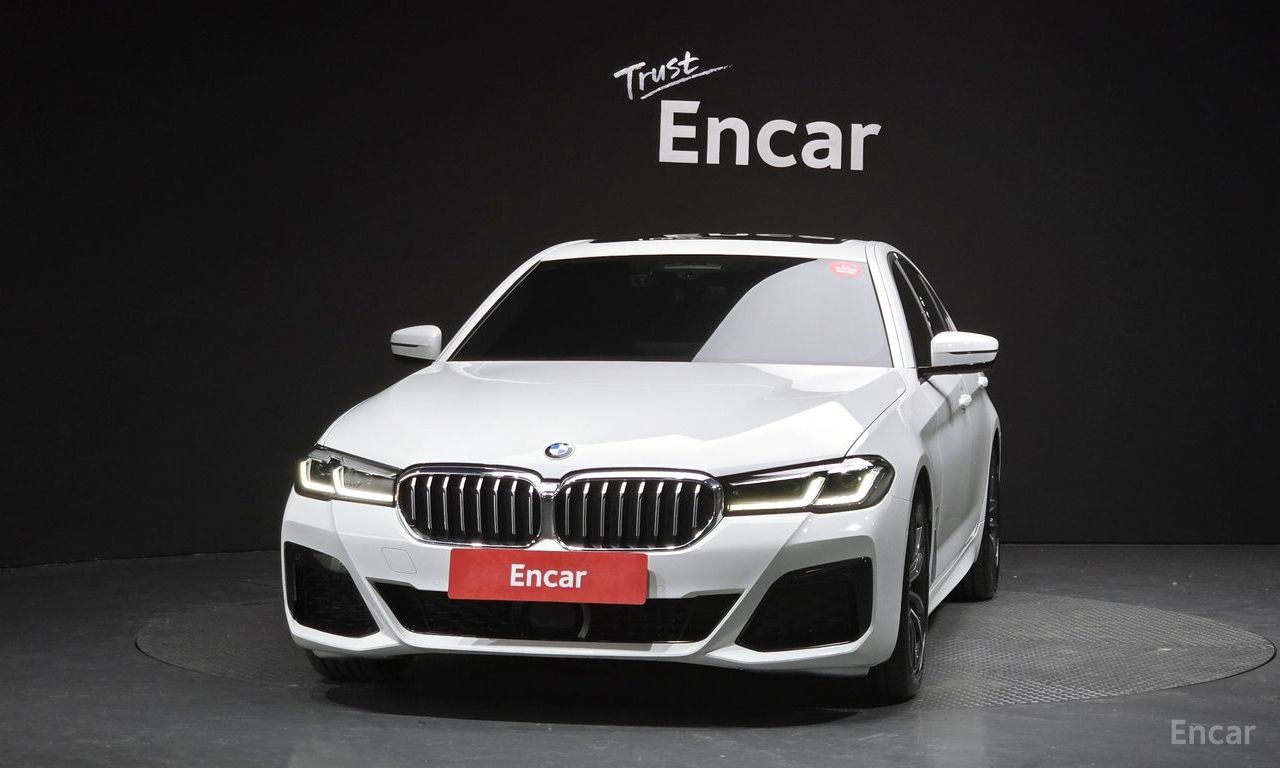 BMW 5 Series 520i M Sport — Фотографии автомобиля 3