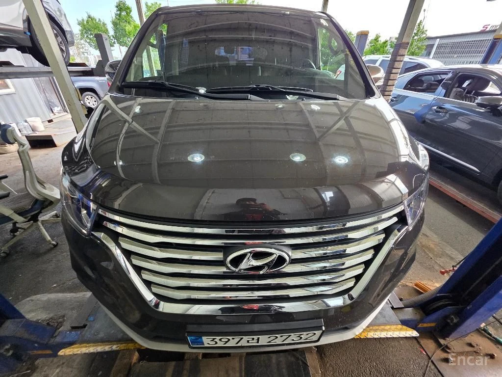 Hyundai Starex Exclusive