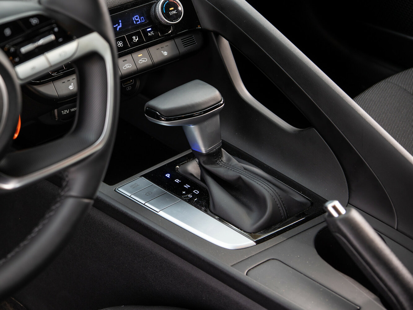 Hyundai Elantra 2022 1.5L CVT GLX Elite — Фотографии комплектации 26