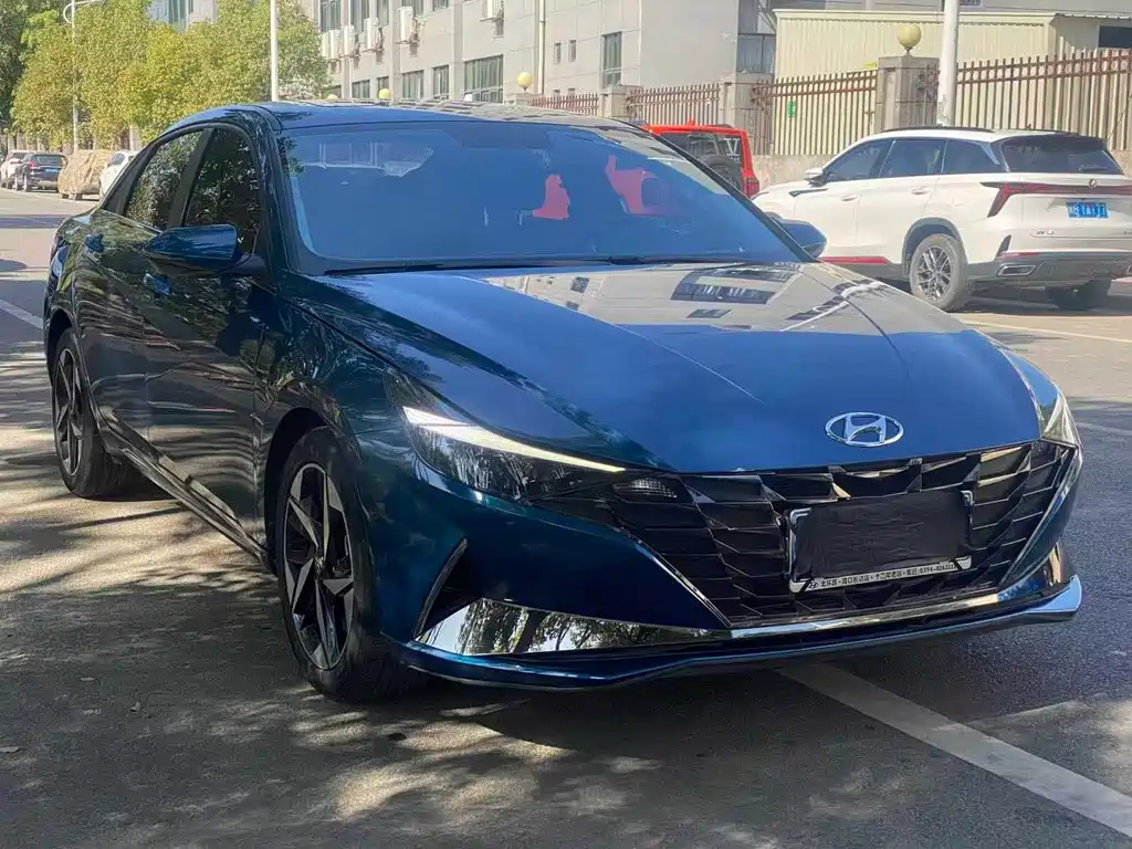 Hyundai Elantra 2022 1.5L CVT GLX Elite — Фотографии автомобиля 3