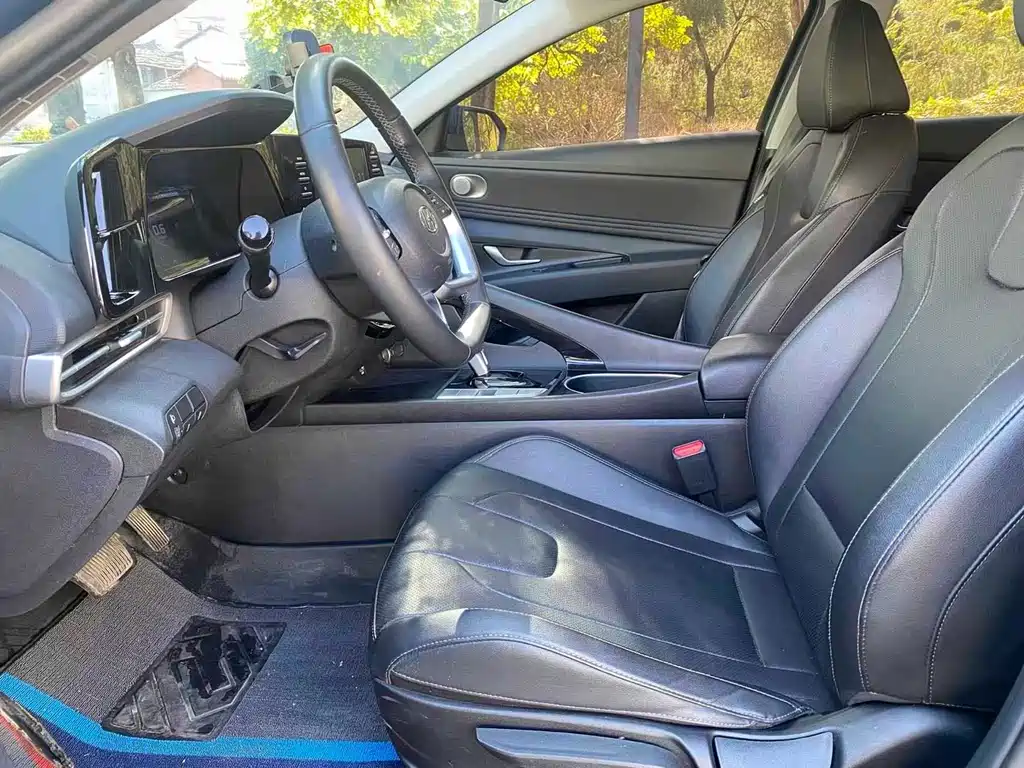 Hyundai Elantra 2022 1.5L CVT GLX Elite — Фотографии автомобиля 5