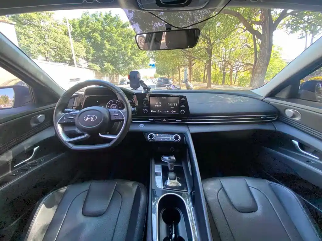 Hyundai Elantra 2022 1.5L CVT GLX Elite — Фотографии автомобиля 6