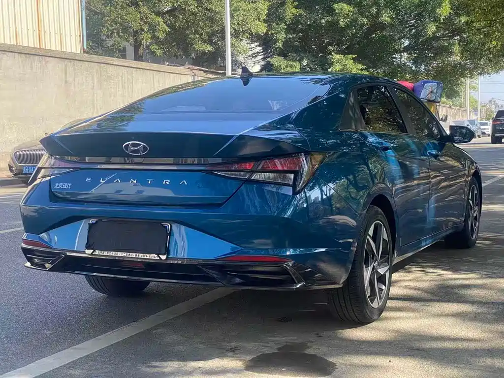 Hyundai Elantra 2022 1.5L CVT GLX Elite — Фотографии автомобиля 8