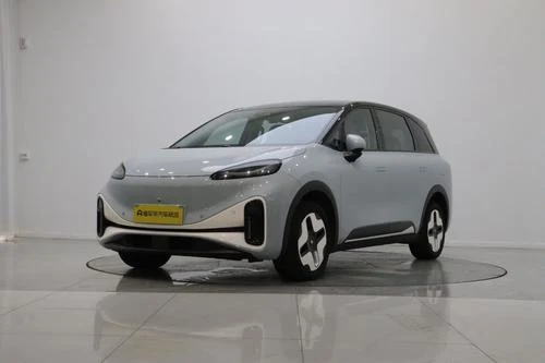Автомобиль #958021 2023 Pro