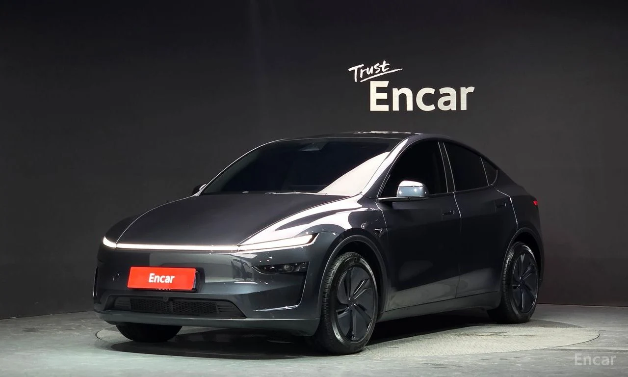 Tesla Model Y RWD